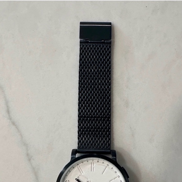 Skagen Hagen Connected Smart Watch Black Mesh Strap Watch with White Dial - Picture 5 of 6